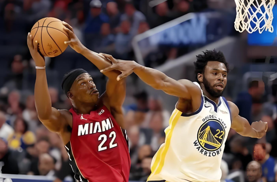 包含迈阿密热火迎NBA总决赛关键赛;国际比赛日绝杀压哨;态度坚定;轮换策略成焦点的词条 包含迈阿密热火迎NBA总决赛关键赛;国际比赛日绝杀压哨;态度坚定;轮换策略成焦点的词条