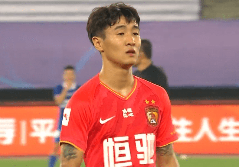 关于尤文图斯内部会议纪要流出——今夜伤情更新,亚冠使命明确,赛季目标并未改变的信息 关于尤文图斯内部会议纪要流出——今夜伤情更新,亚冠使命明确,赛季目标并未改变的信息